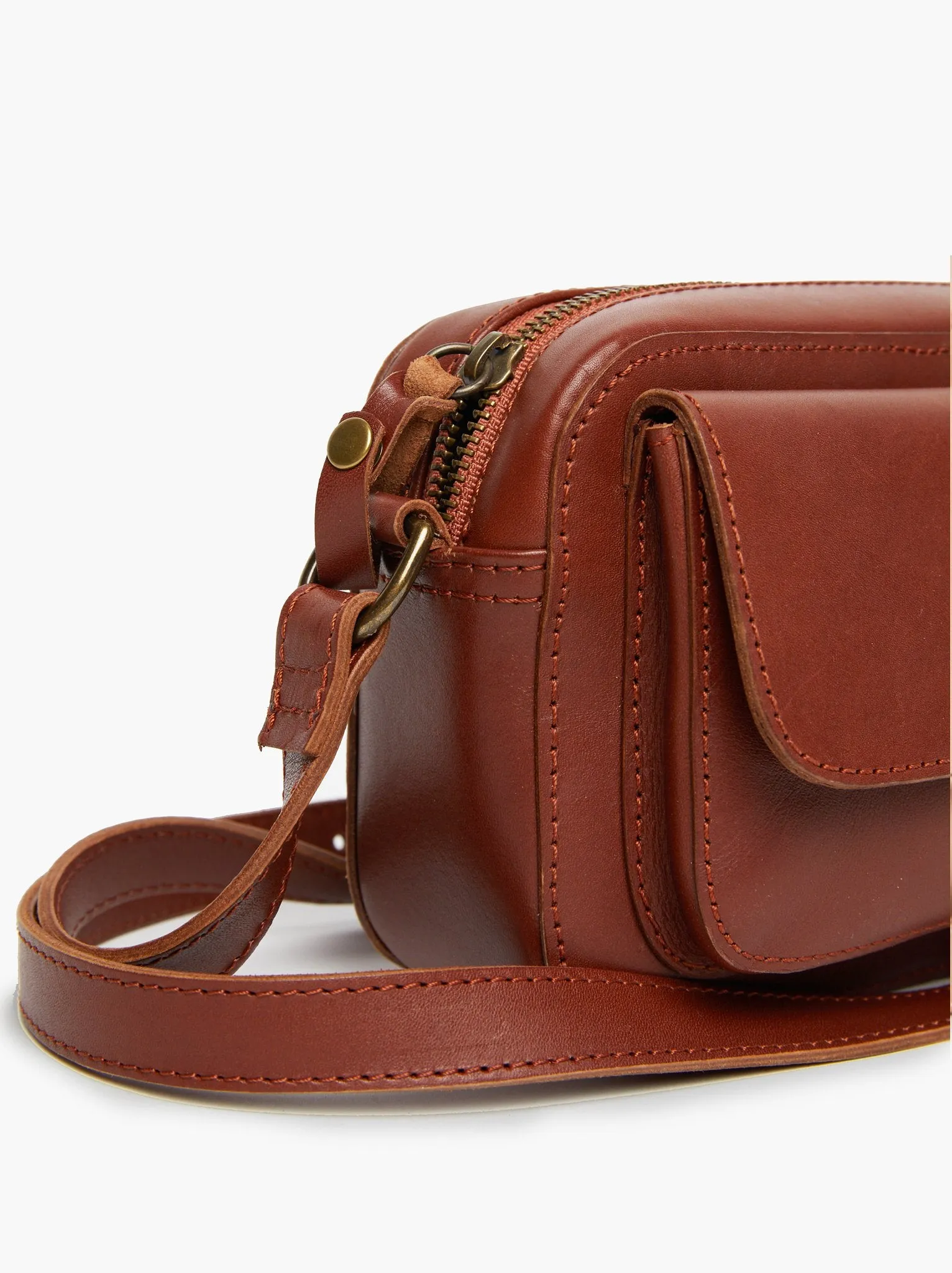 Alma Crossbody