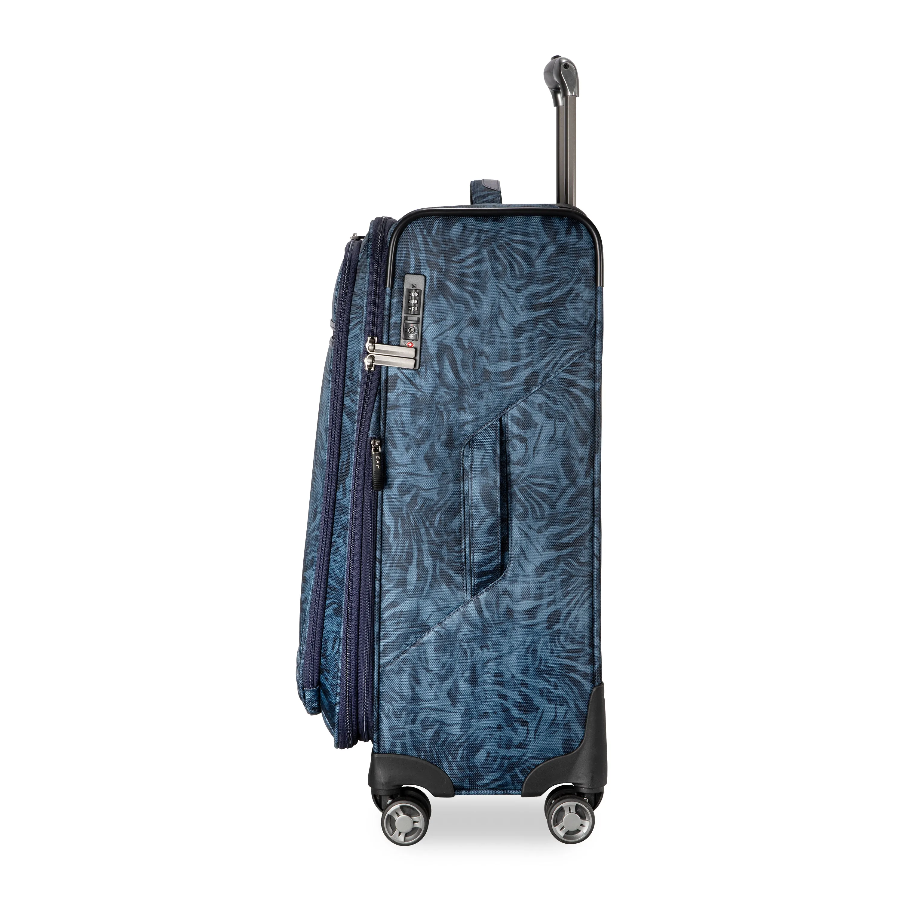 Avalon Softside Medium Check-In Expandable Spinner