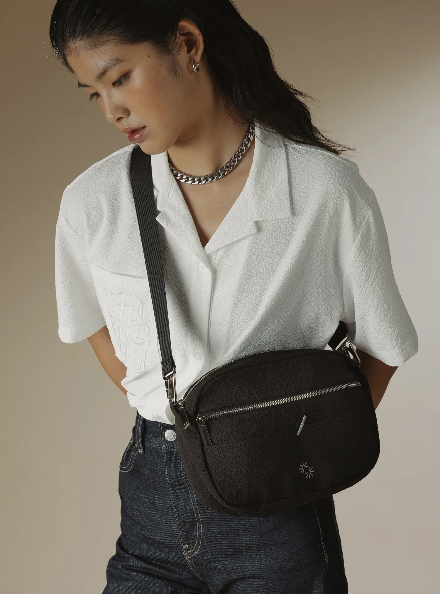 Cruise Crossbody (Seersucker Noir)