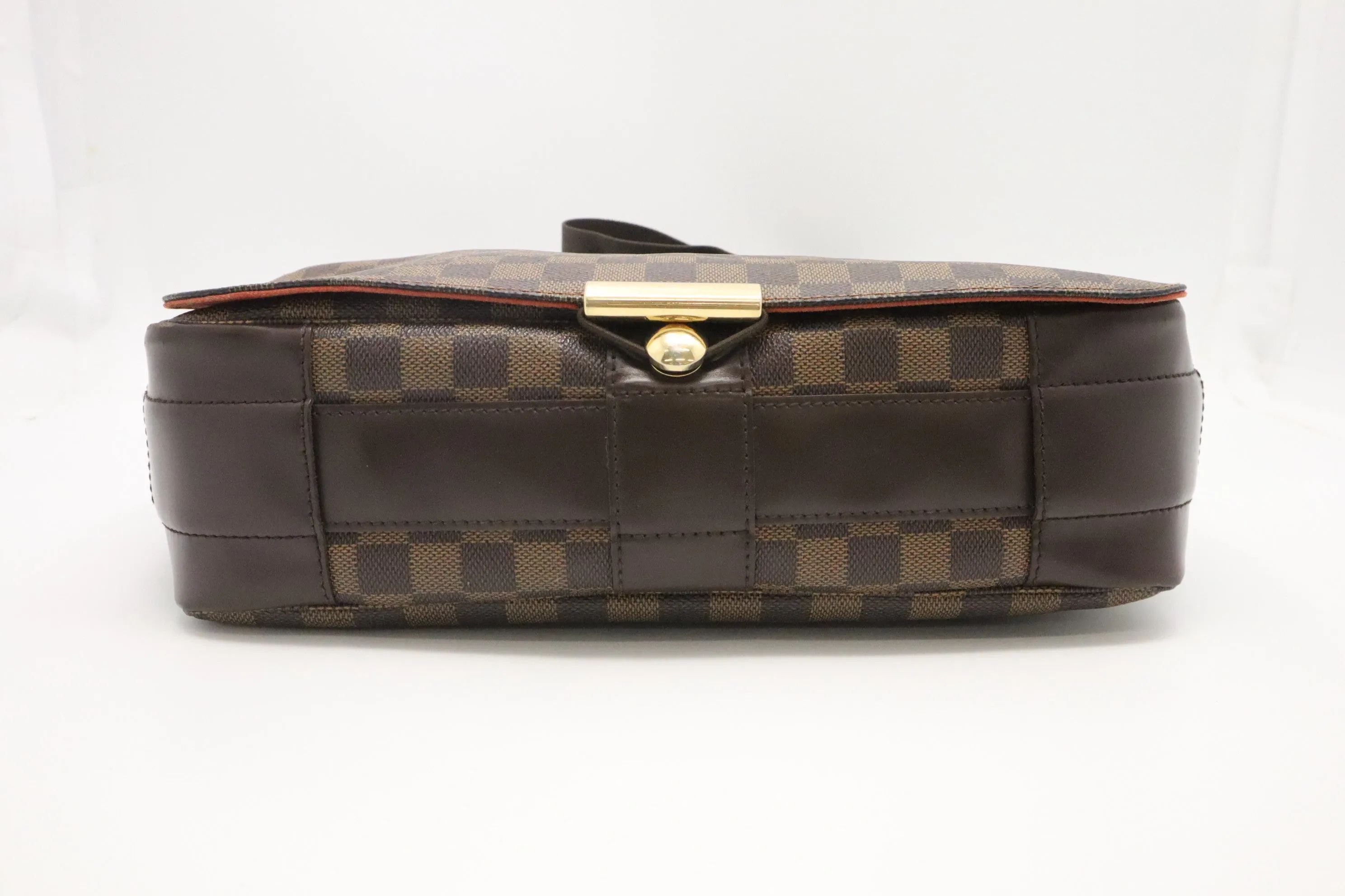 Louis Vuitton Bastille MM Messenger Bag in Damier Ebene Canvas