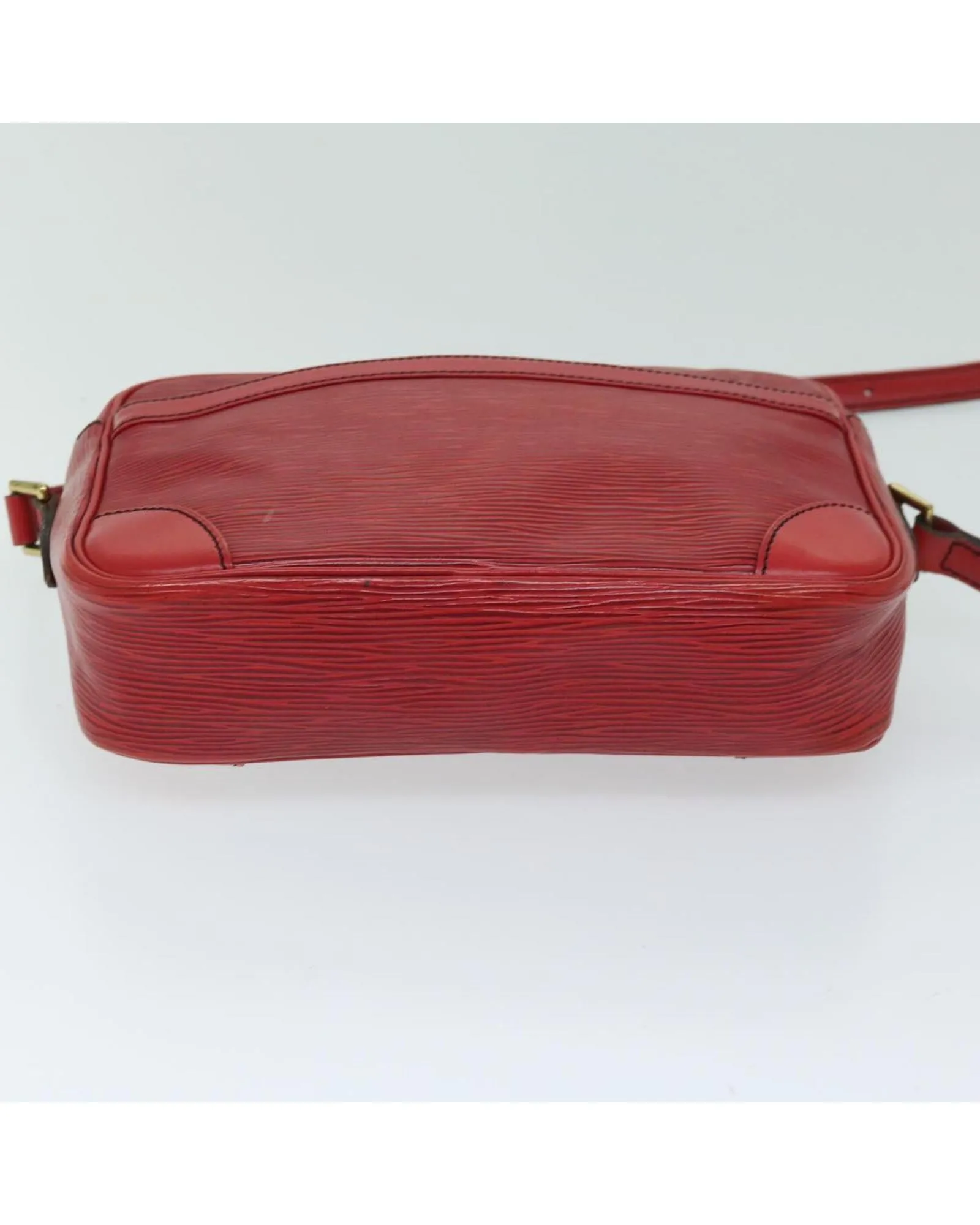 Red Epi Shoulder Bag with 23 cm Length