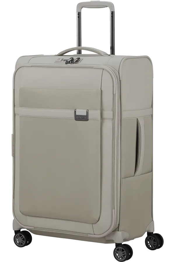 Samsonite Airea 67cm 4-Wheel Medium Suitcase